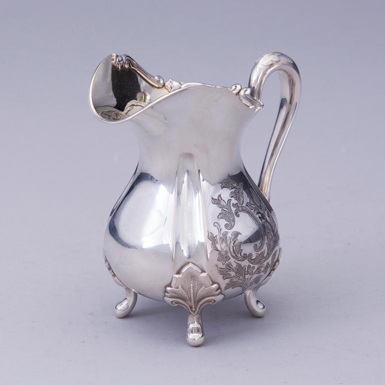 KAFFESERVIS, 3 delar, silver, Auran Kultaseppä, Åbo 1968-70. Vikt tot. 1367 g.