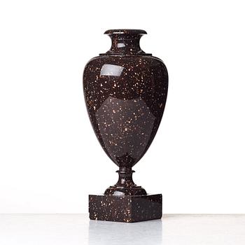 URNA. Älvdalen, 1800-talets början, Empire.