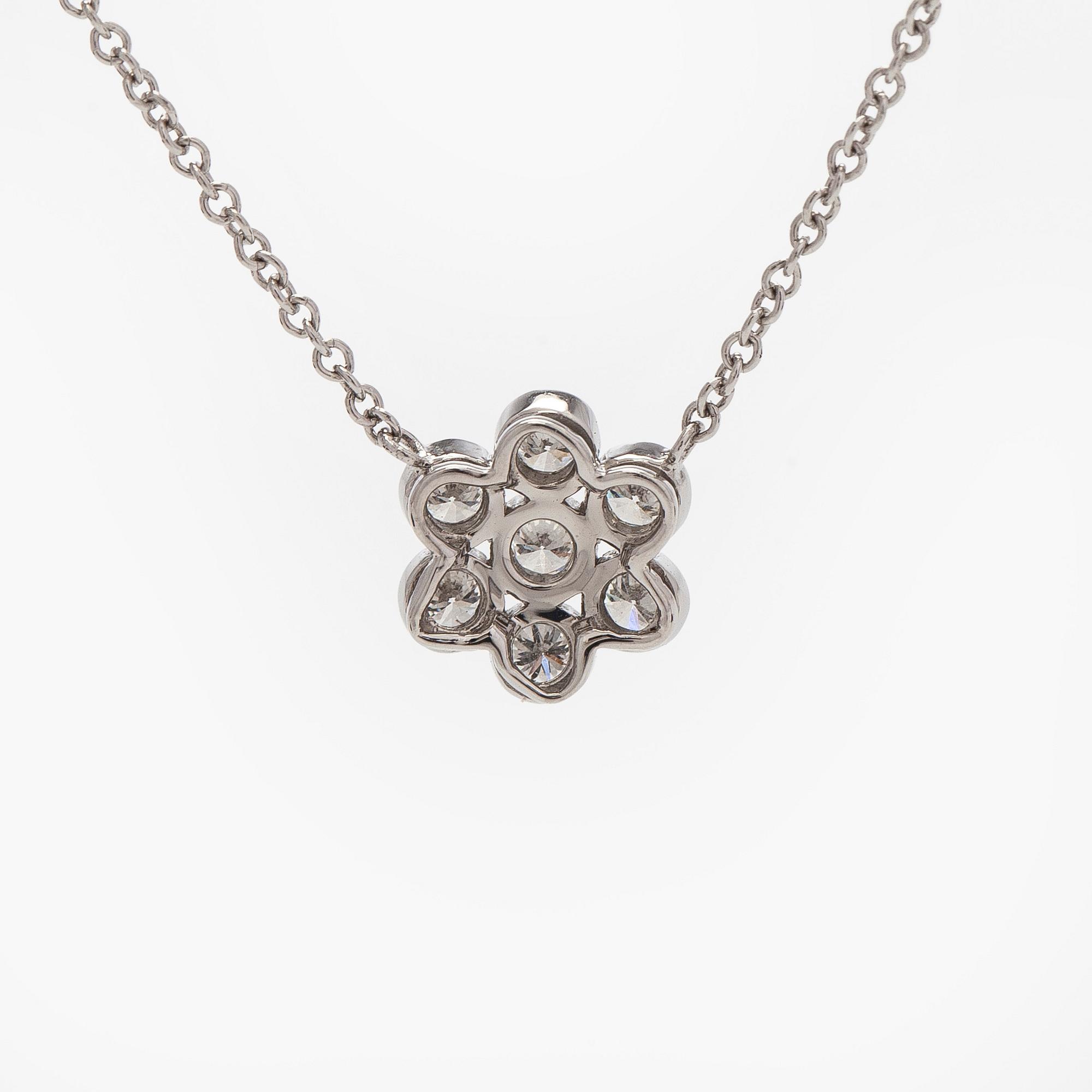 Tiffany & Co, kaulakoru, "Garden Flower", platinaa ja briljanttihiottuja timantteja.