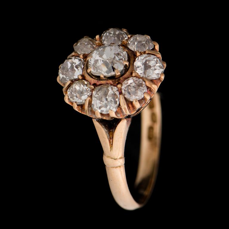 A RING, old cut diamonds, 14K gold. Import marks Tarkiainen, Helsinki Finland 1943.