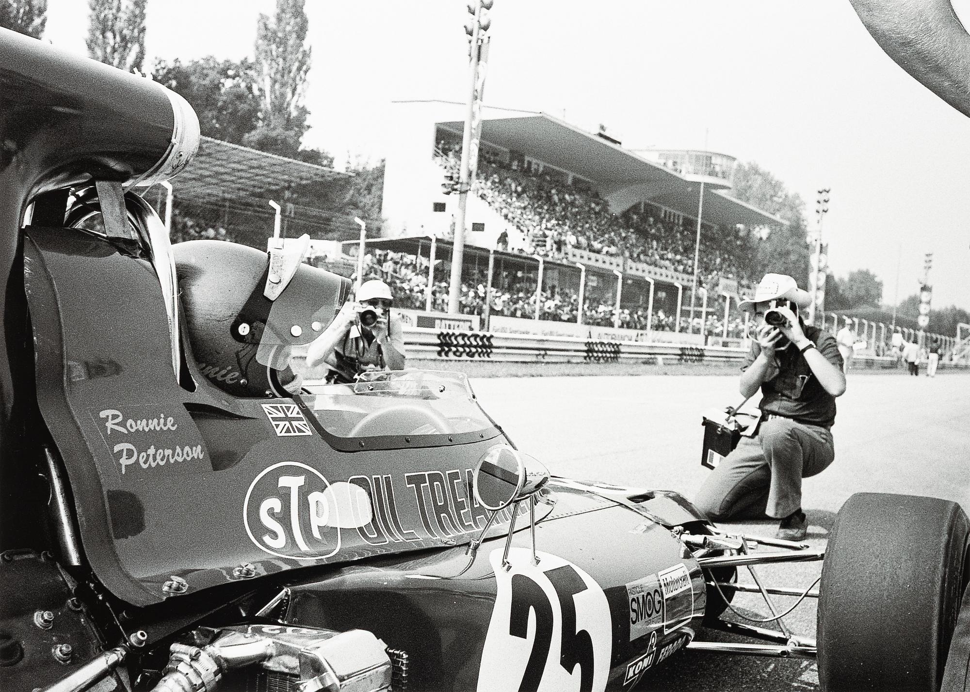 Kenneth Olausson, "Ronnie Peterson inför Monzastart 1971".