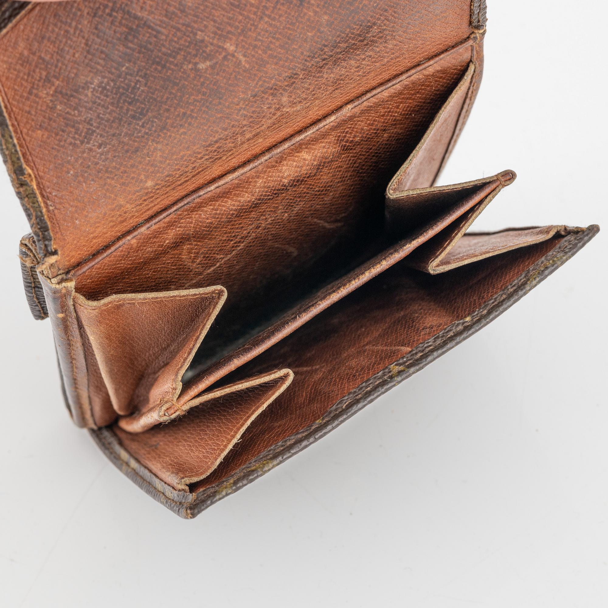 Louis Vuitton, väska, "Cartouchière", samt plånbok, 1970-tal.