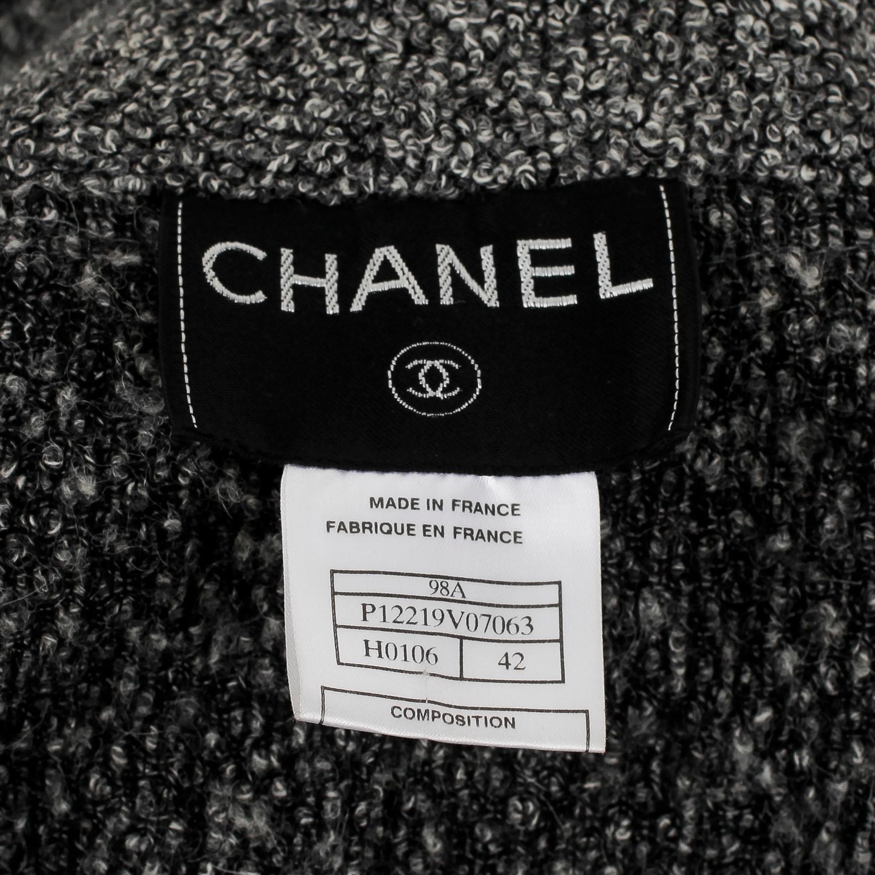 JACKA, Chanel.