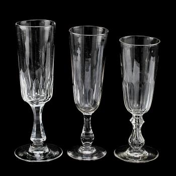 CHAMPAGNESTRUTAR, 5 + 9 st, glas, 1800-tal.