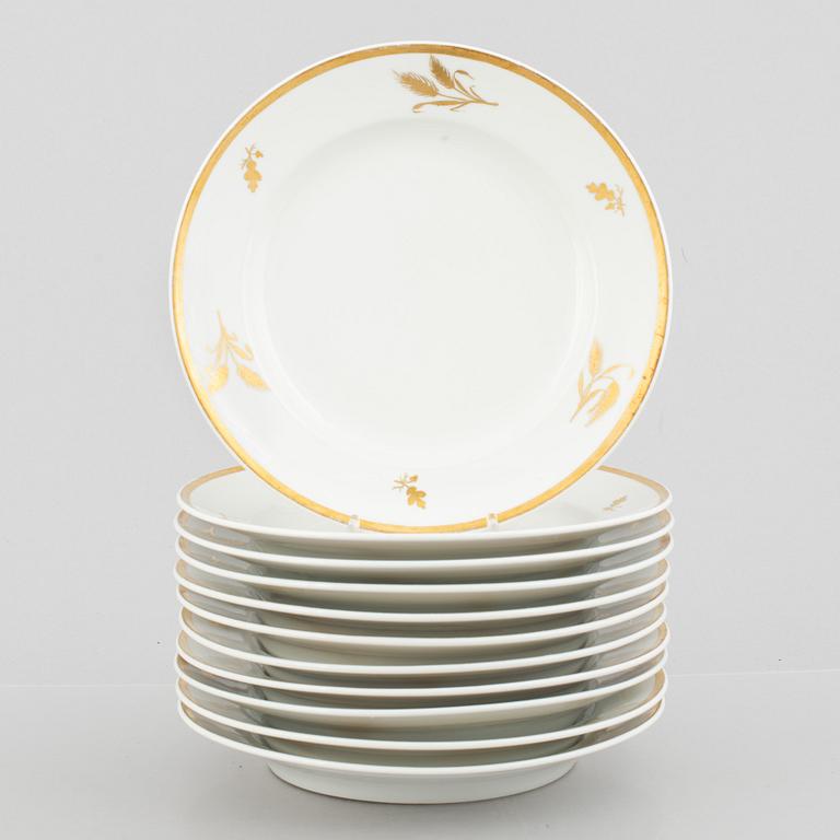 A set of eleven German porcelain plates, Fürstenberg, 19th century.