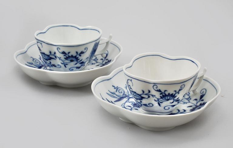 SERVISDELAR, 9 delar, porslin, "Lökmönstret", Meissen, 1900-tal.