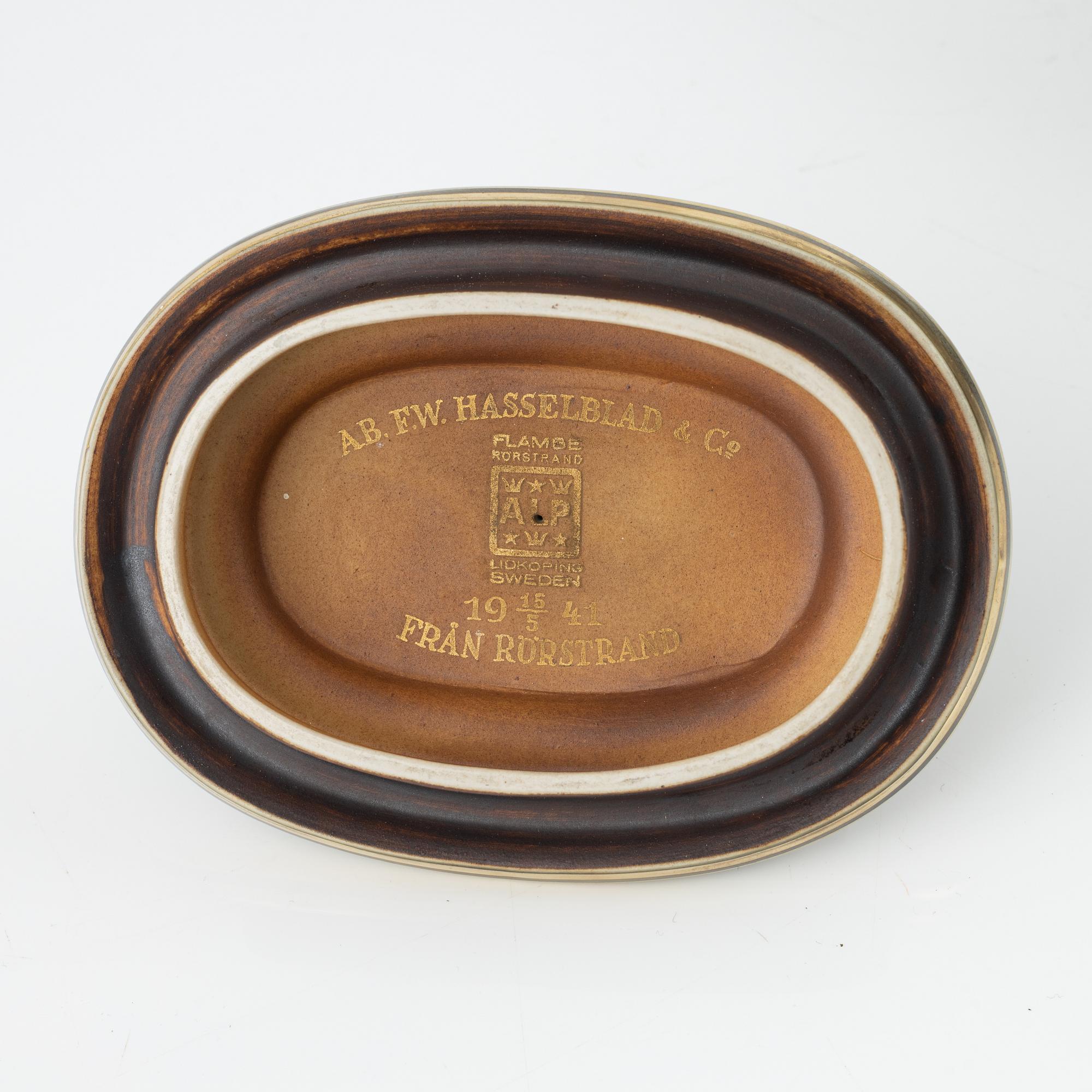 Gunnar Nylund, a lidded 'Flambé' urn, Alp Lidköping, Rörstrand, Sweden 1940's.