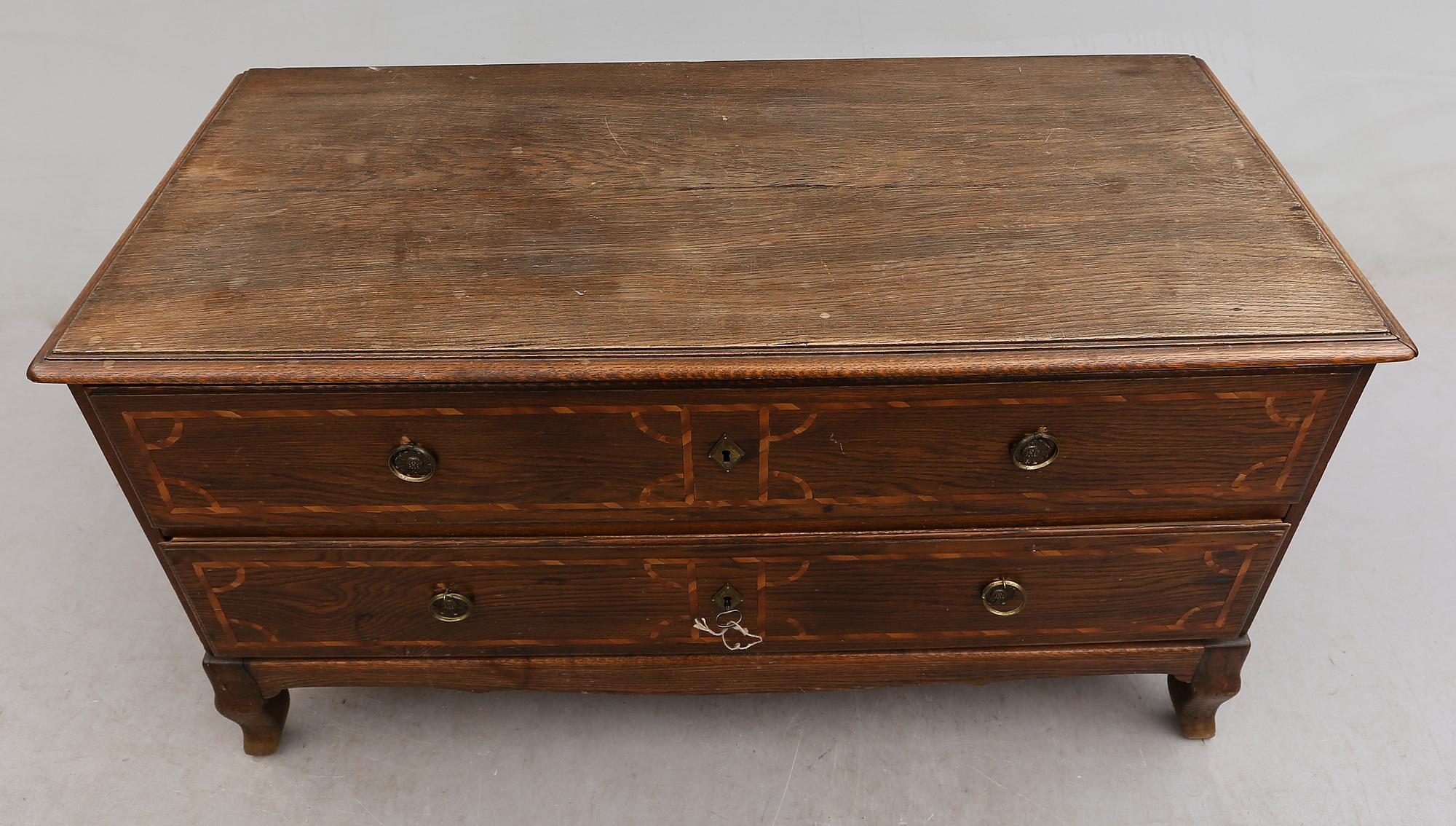 BYRÅ, barockstil, 1800-talets första hälft.