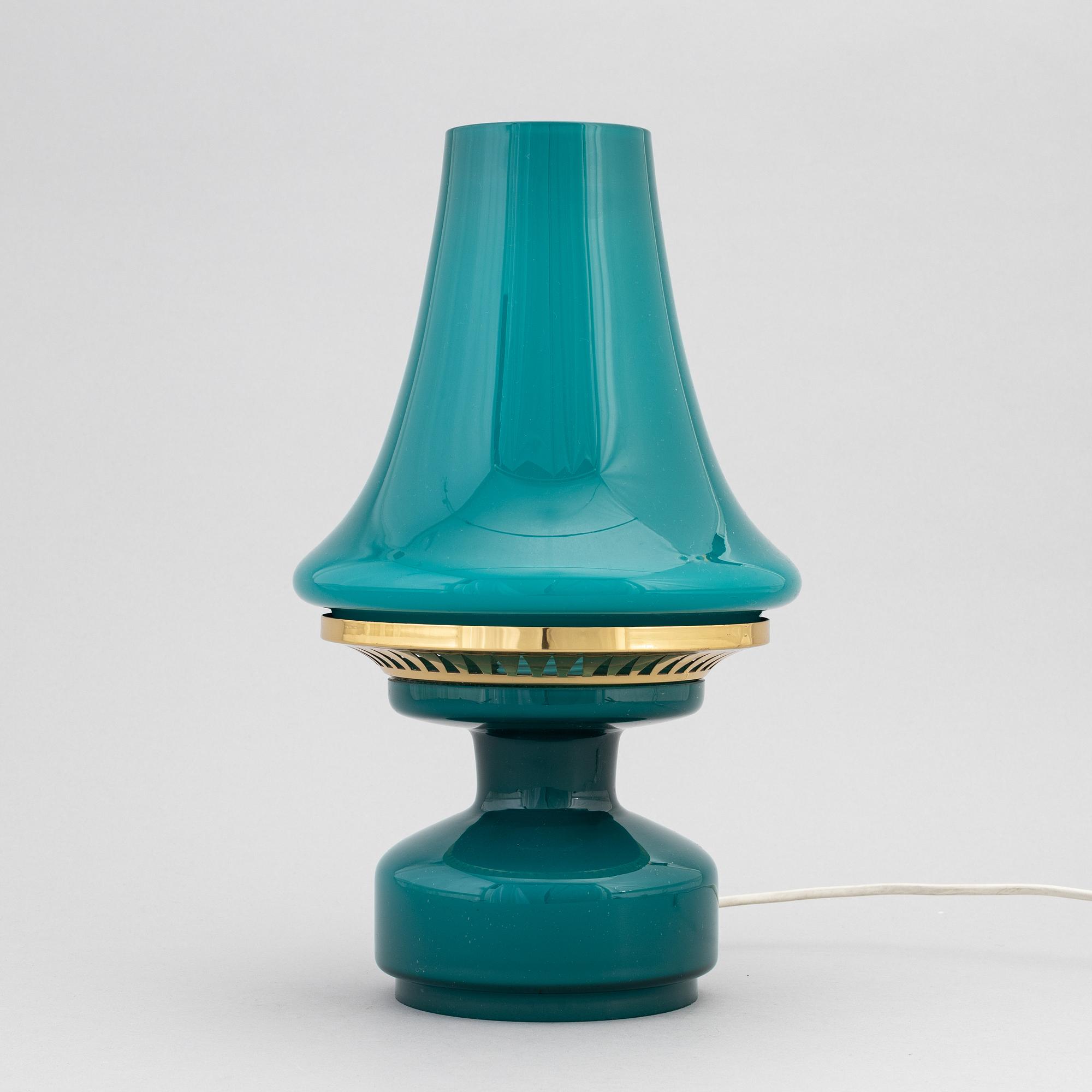 Hans-Agne Jakobsson, a glass and brass model B124 table light, Markaryd, second half of the 20th Century.