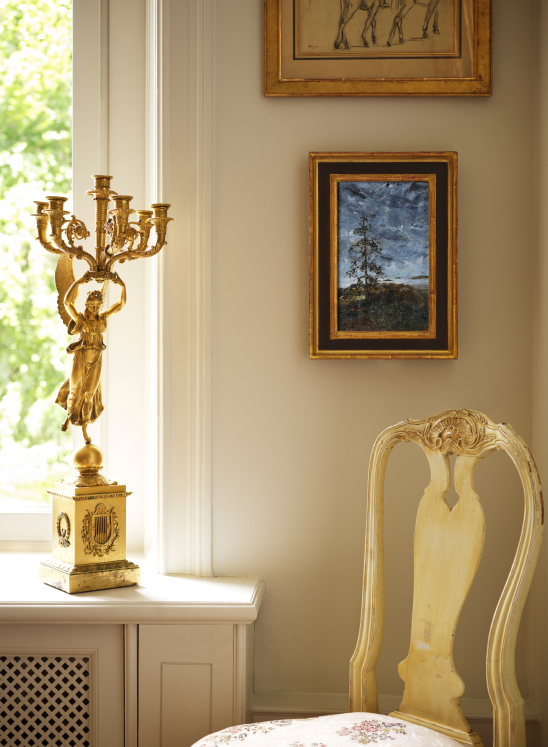 Read about the Live Auction