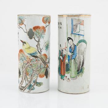 A Chinese porcelain hat stand and a brush pot, 20th Century.