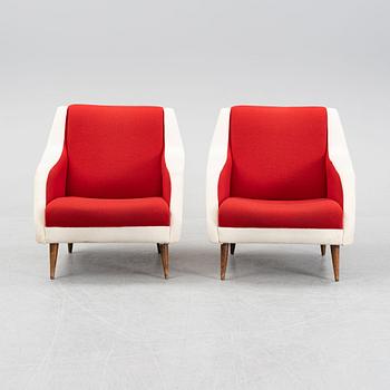 A pair of lounge chairs attributed to Gio Ponti, possibly for Cassina.
