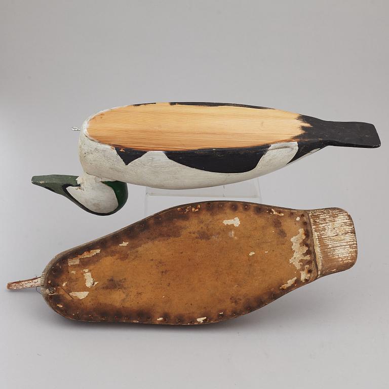 Five painted wood imitation duck, mostly first half of the 20th century.