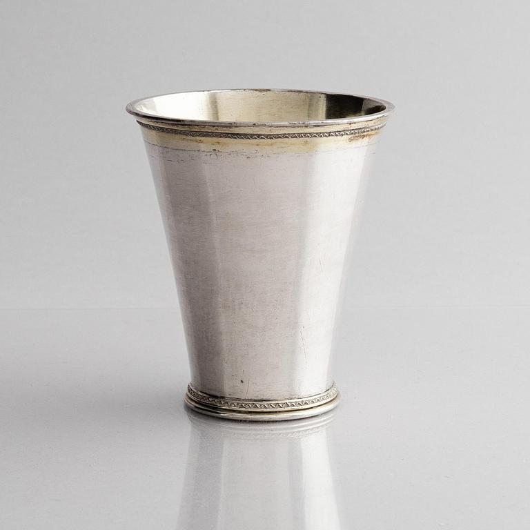Abraham Wirgman, bägare, silver, Göteborg 1714. Senbarock.