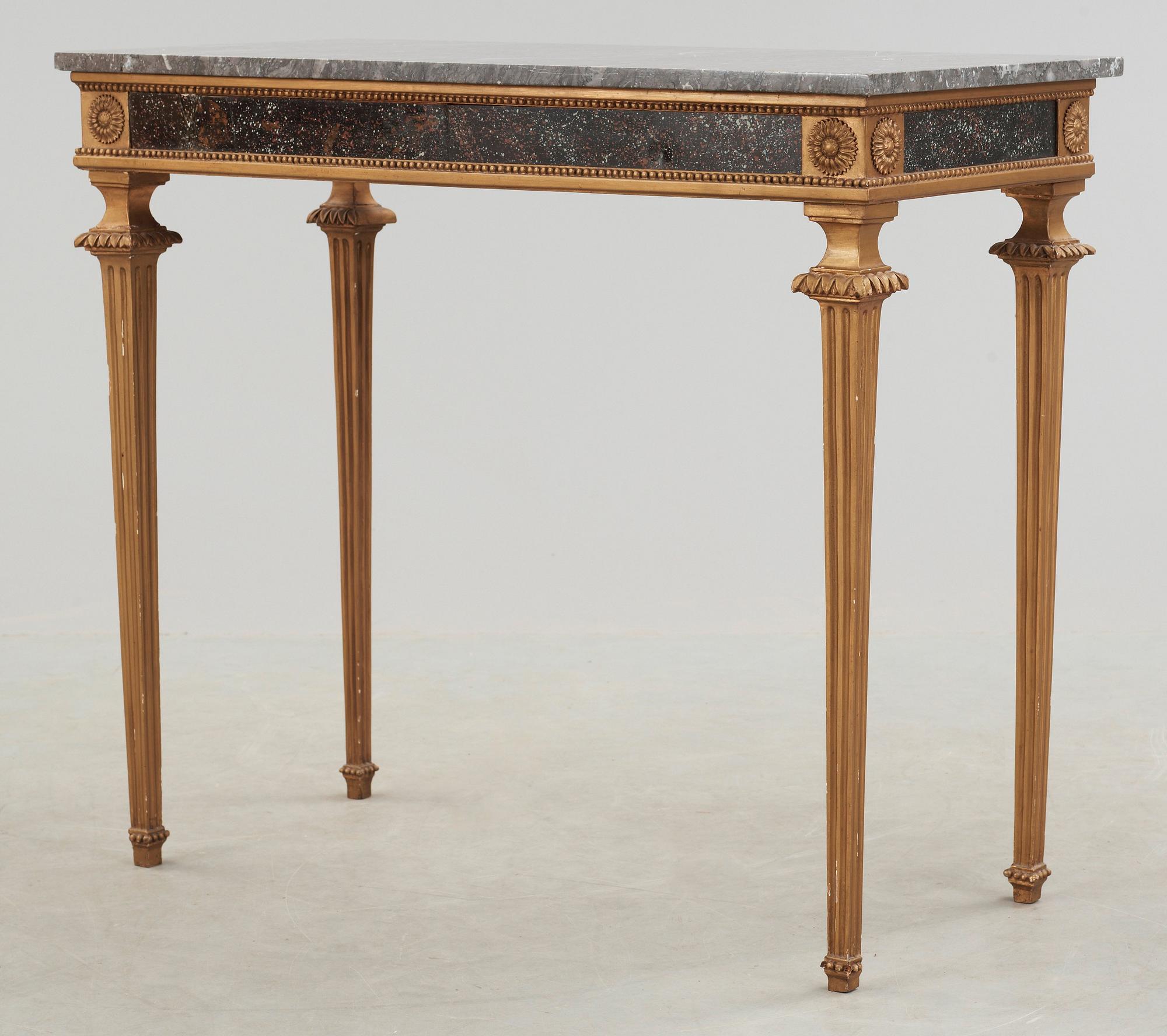 KONSOLBORD. Sengustavianskt stockholmsarbete, 1700-talets slut.