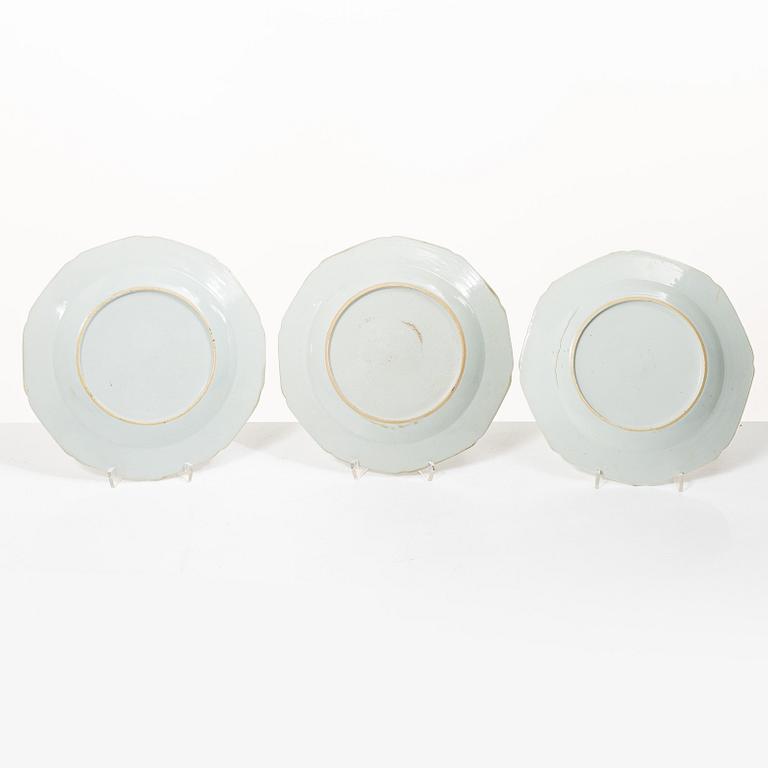 Twelve Famille Rose export porcelain plates, China, yongzheng (1722-35) & Qianlong (1736-95).