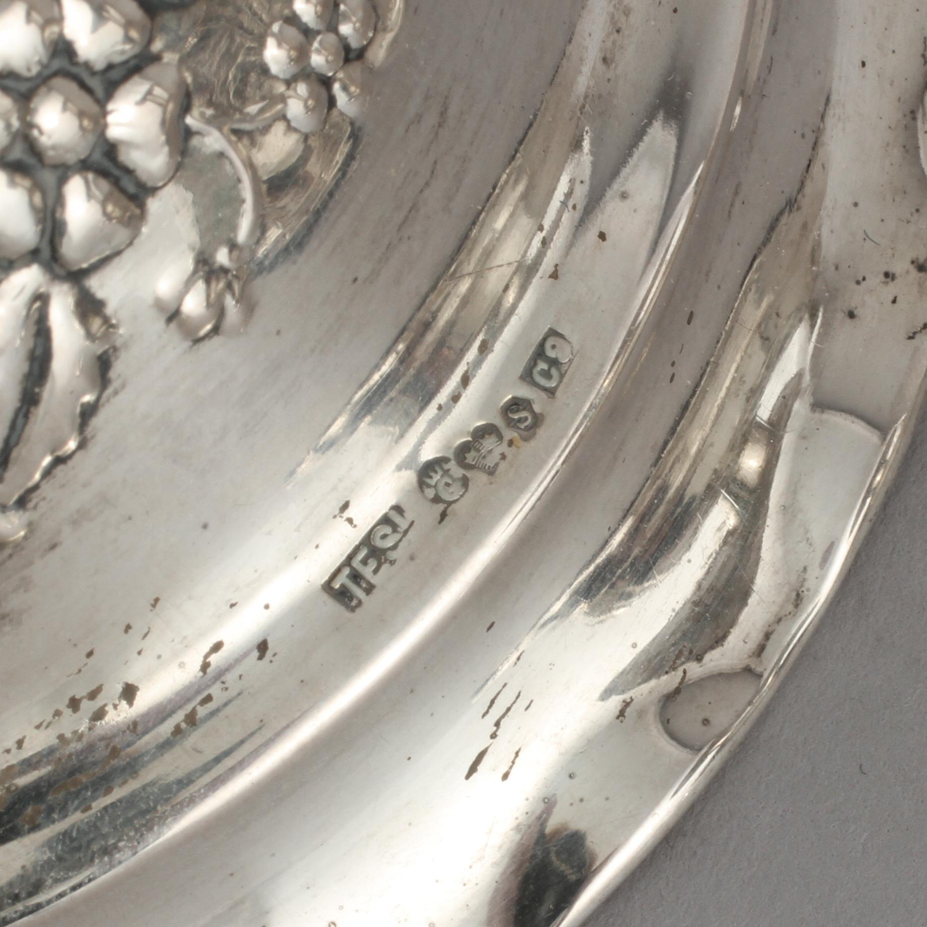 LJUSSTAKAR, ett par, silver, Tesi, Göteborg 1953.