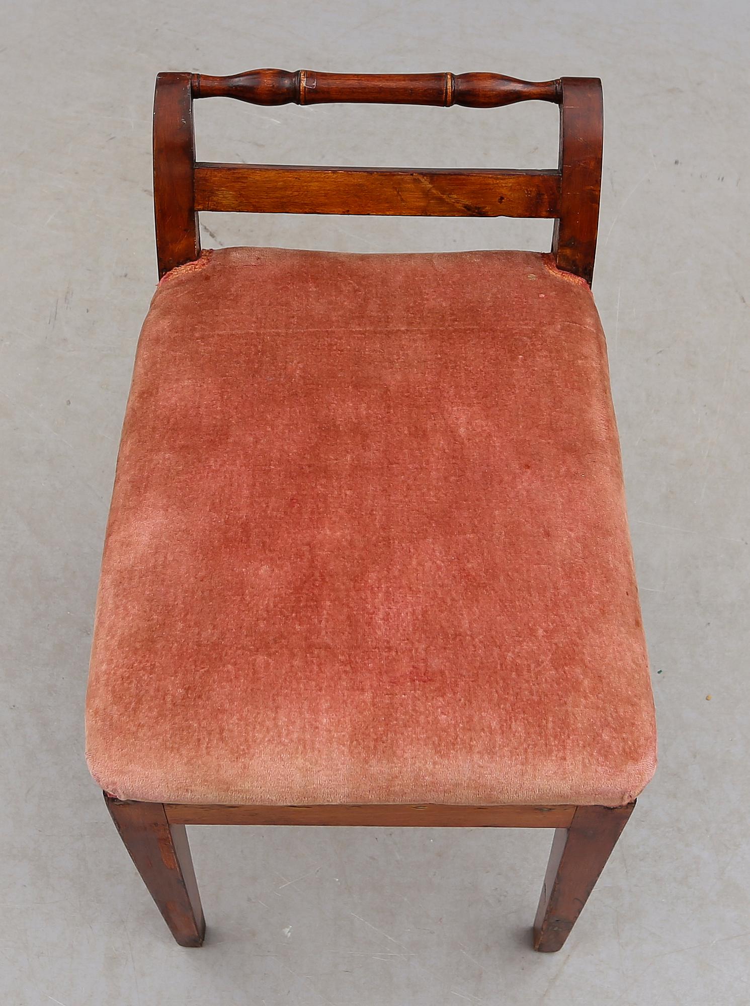 TABURETT, 1800-talets mitt.