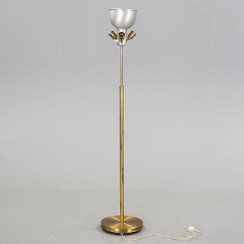 GOLVLAMPA, Josef Frank, Firma Svenskt Tenn, modell G2148. 1940-50-tal.