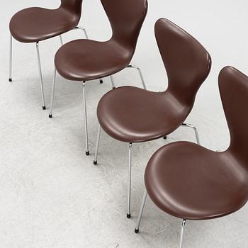 Arne Jacobsen, stolar, 4 st, "Sjuan", Fritz Hansen, Danmark, 1970-71.