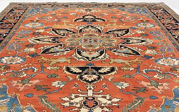 A carpet, semi-antique Heriz, ca 464 x 358 cm.