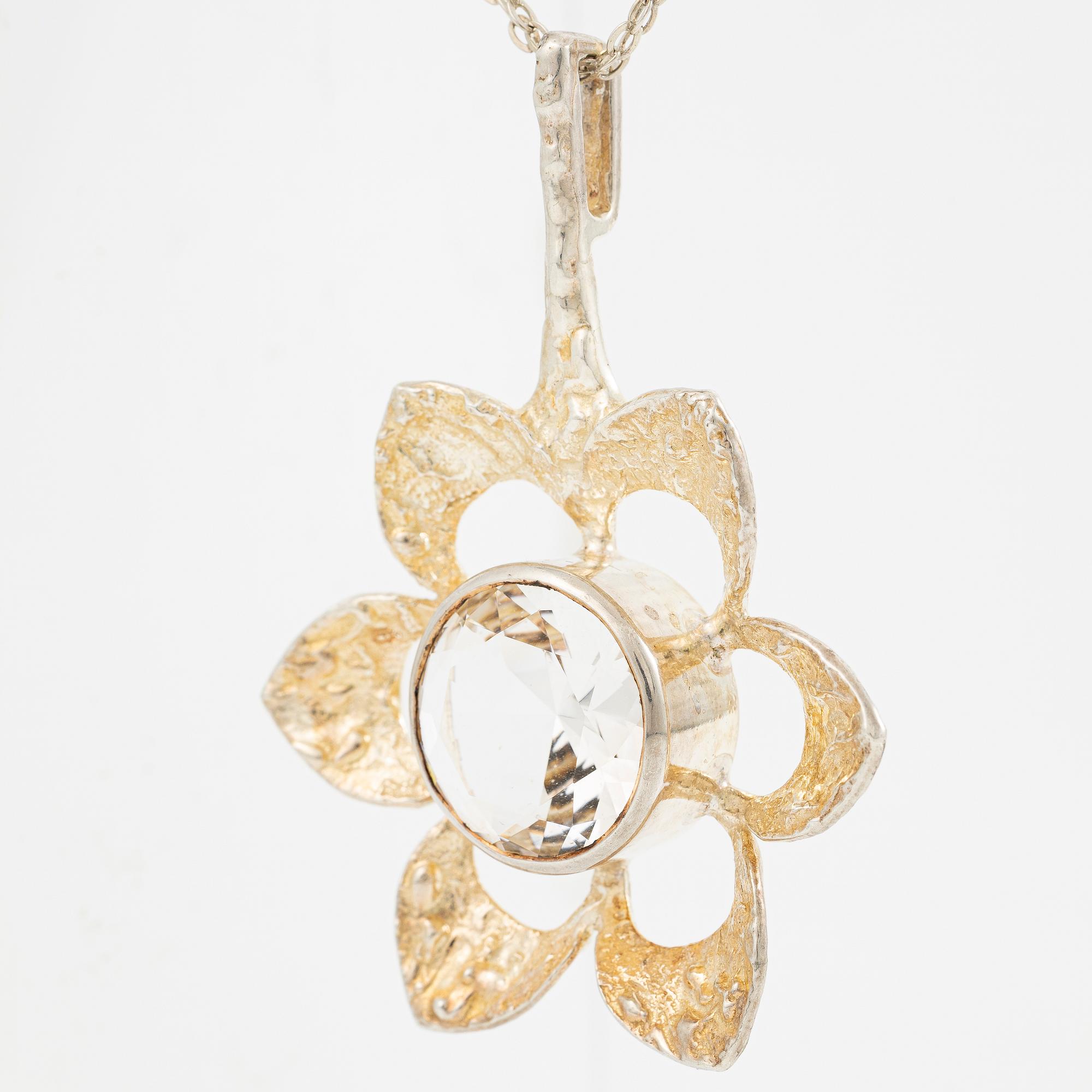 Theresia Hvorslev, Pendant, silver with faceted rock crystal, Lidköping 1972.