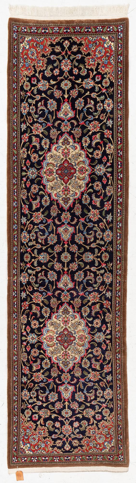 Gallerimatta, Ghom, ca 263 x 72 cm.