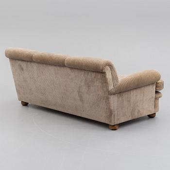 JOSEF FRANK, soffa, modell 703, Firma Svenskt Tenn, 1900-talets slut.