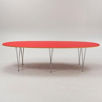 Bruno Mathsson & Piet Hein, a 'Superellips' dining table, 21st century.
