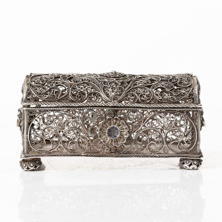 Box, filigree, silver, unmarked, 19th Century.
