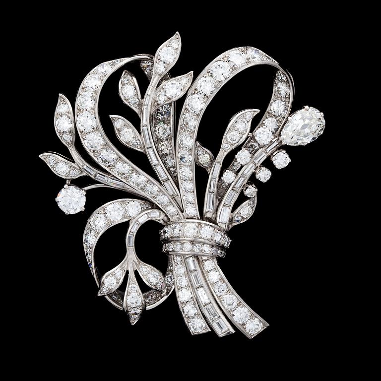 A W.A. Bolin platinum and diamond brooch, tot. app 9 cts, 1950's.