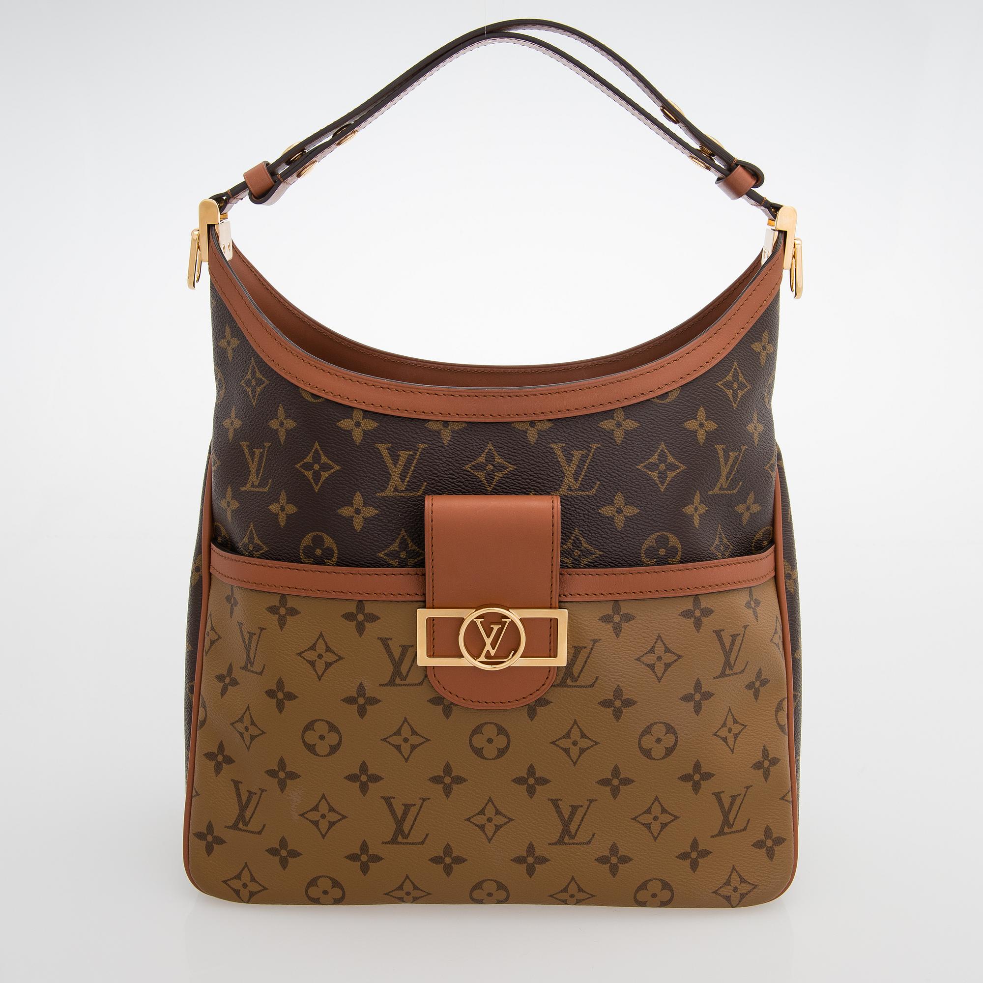 Louis Vuitton, A Monogram 'Hobo Dauphine MM' Bag.