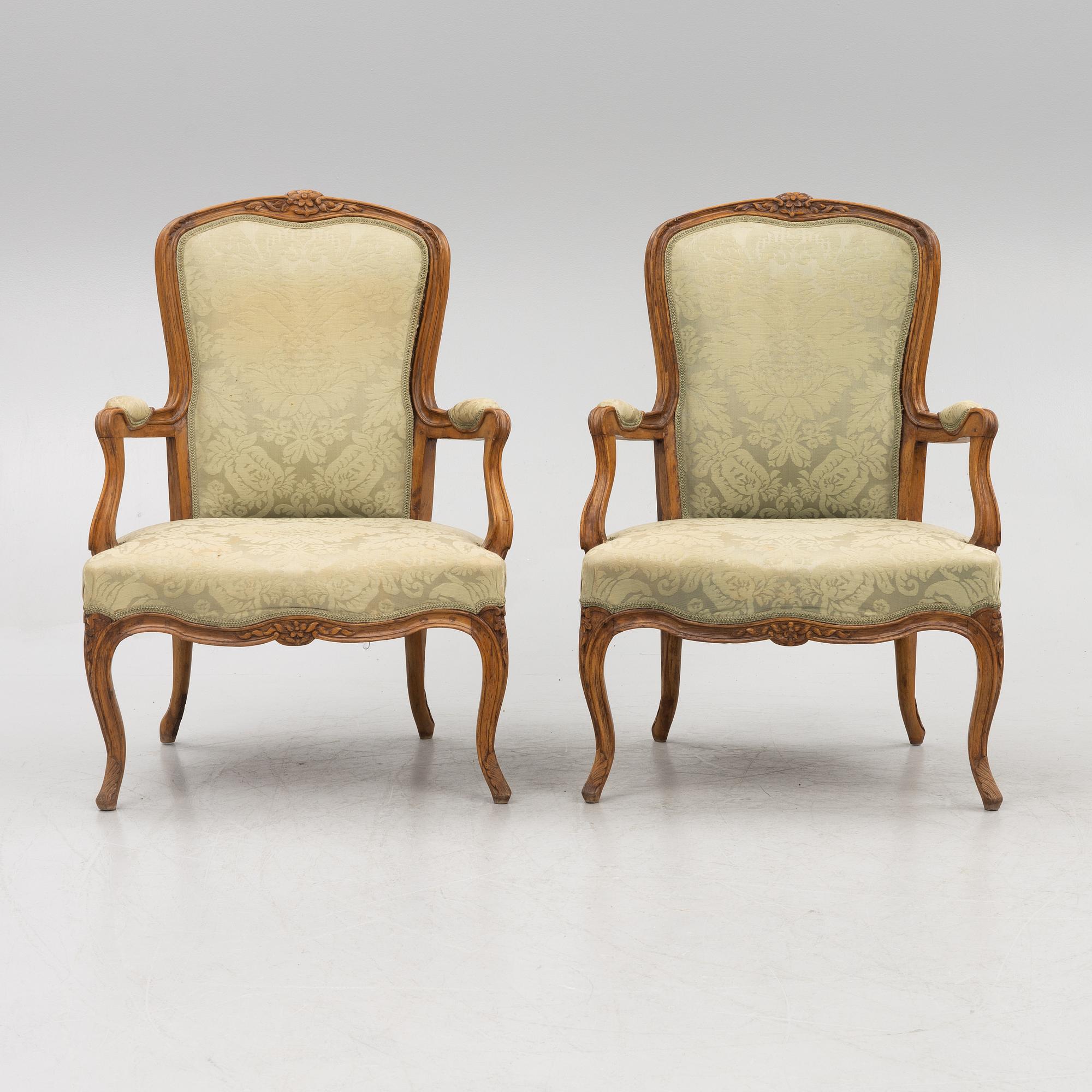 A pair of Rococo chairs, second half of the 18th Century.