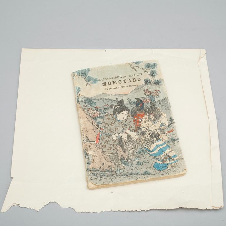 BOK, handbunden, träsnitt på rispapper,"Momotaro", Japan, 1900-talets första hälft.