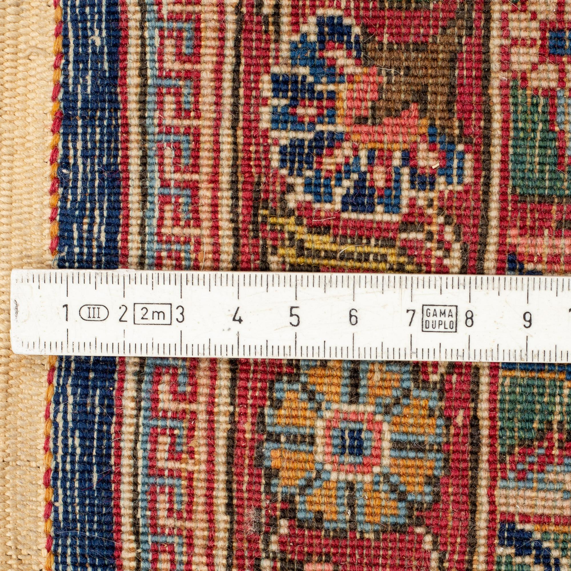 MATTO, a semi-antique Kashan part silk, ca 207,5 x 134,5 cm (as well as one end with 1,5 cm flat weave).