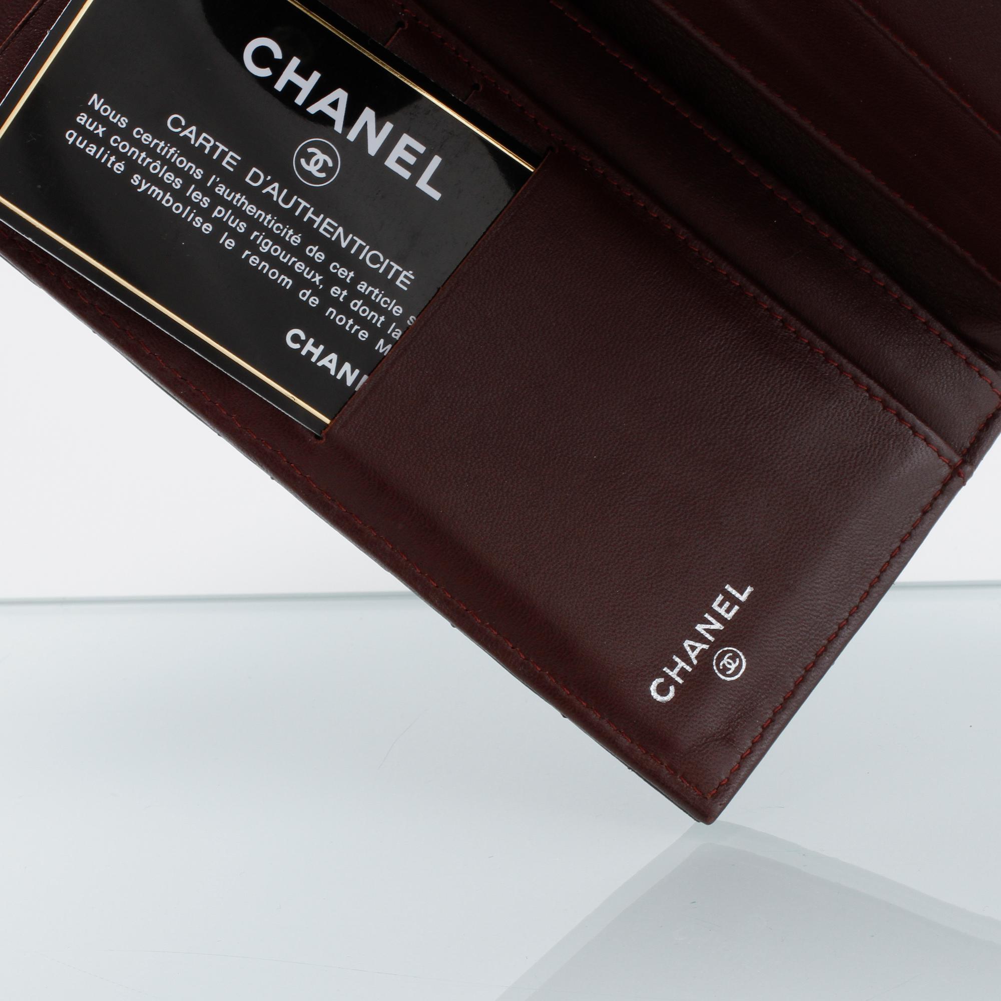 PLÅNBOK, Chanel.