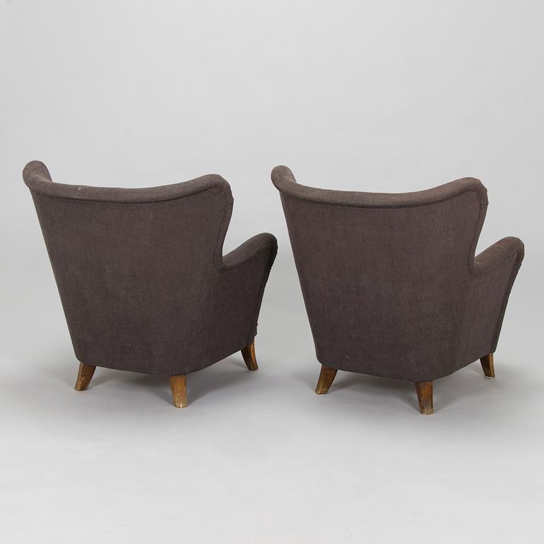 Ilmari Lappalainen, a pair of 1950's 'Laila' armchairs for Asko, Finland.