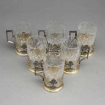 GLAS, 6 st, sannolikt Ryssland, omkring 1900-talets mitt. Silver och glas.