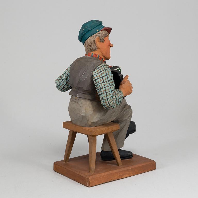 HERMAN ROSELL, skulptur i trä, signerad och daterad 1940.