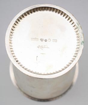 BÄGARE, silver, Eric Råström, Stockholm 1948. Vikt ca 345 g.