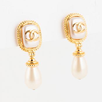 Chanel, Earrings, 1996.