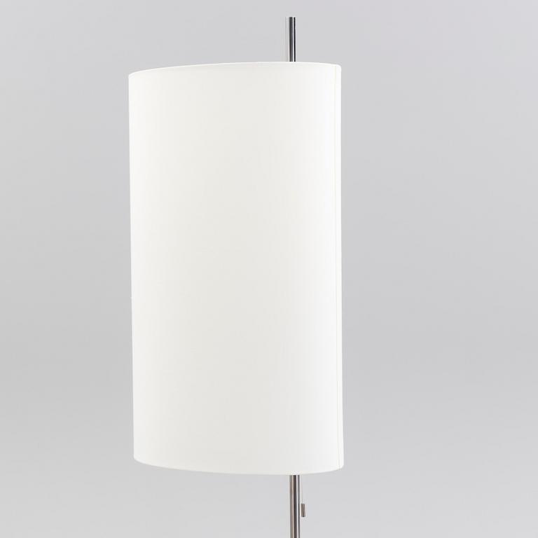 ARNE JACOBSEN, golvlampa "28710 Royal", för Louis Poulsen, Danmark, 1900-talets slut.