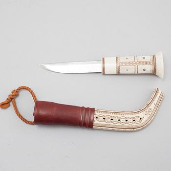 A knife, possibly by Sven Isaksson, 20th century.