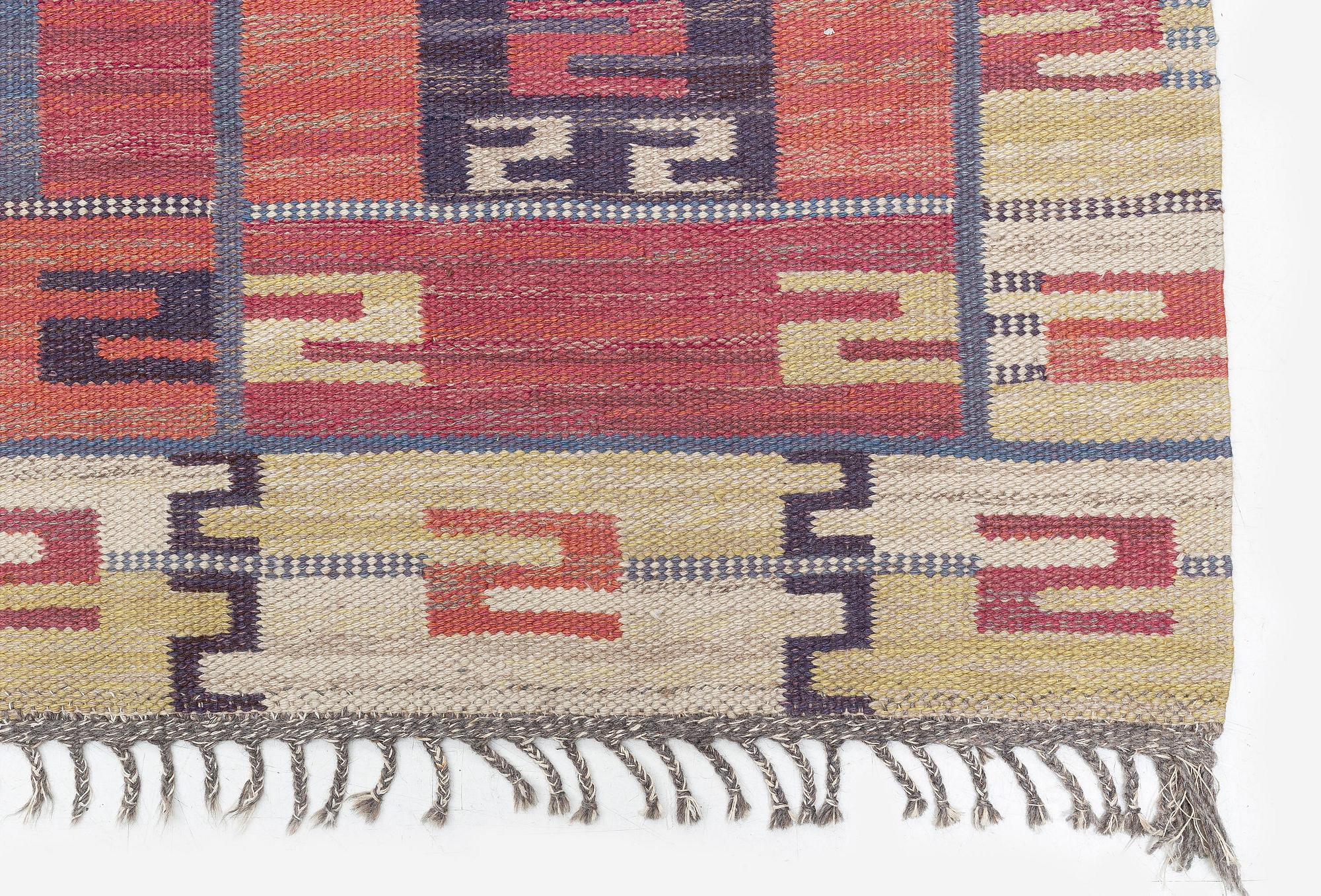 Märta Måås-Fjetterström, matta, "Röda Esset", rölakan, ca 339 x 225 cm, signerad AB MMF.