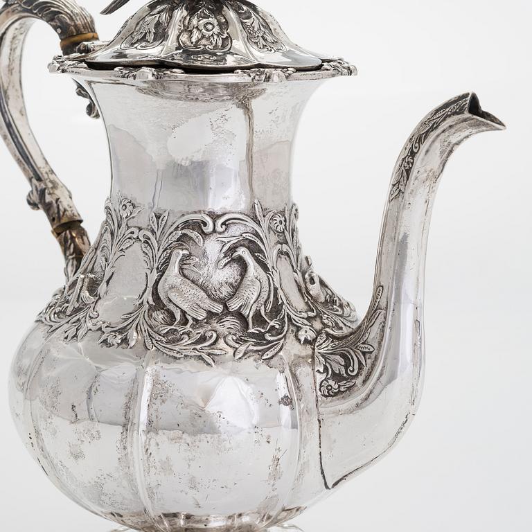 A mid 19th-Century silver coffee pot,  maker's mark of John Angell II & George Angell, London 1843.