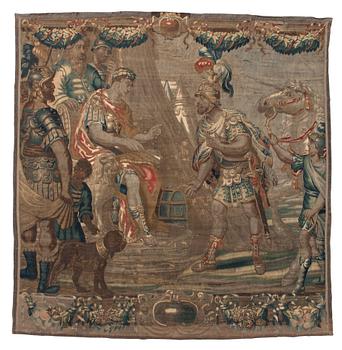 791. A TAPESTRY, tapestry weave, Julius Ceasar with entourage, ca 303,5 x 300 cm, Flanders 17th century.