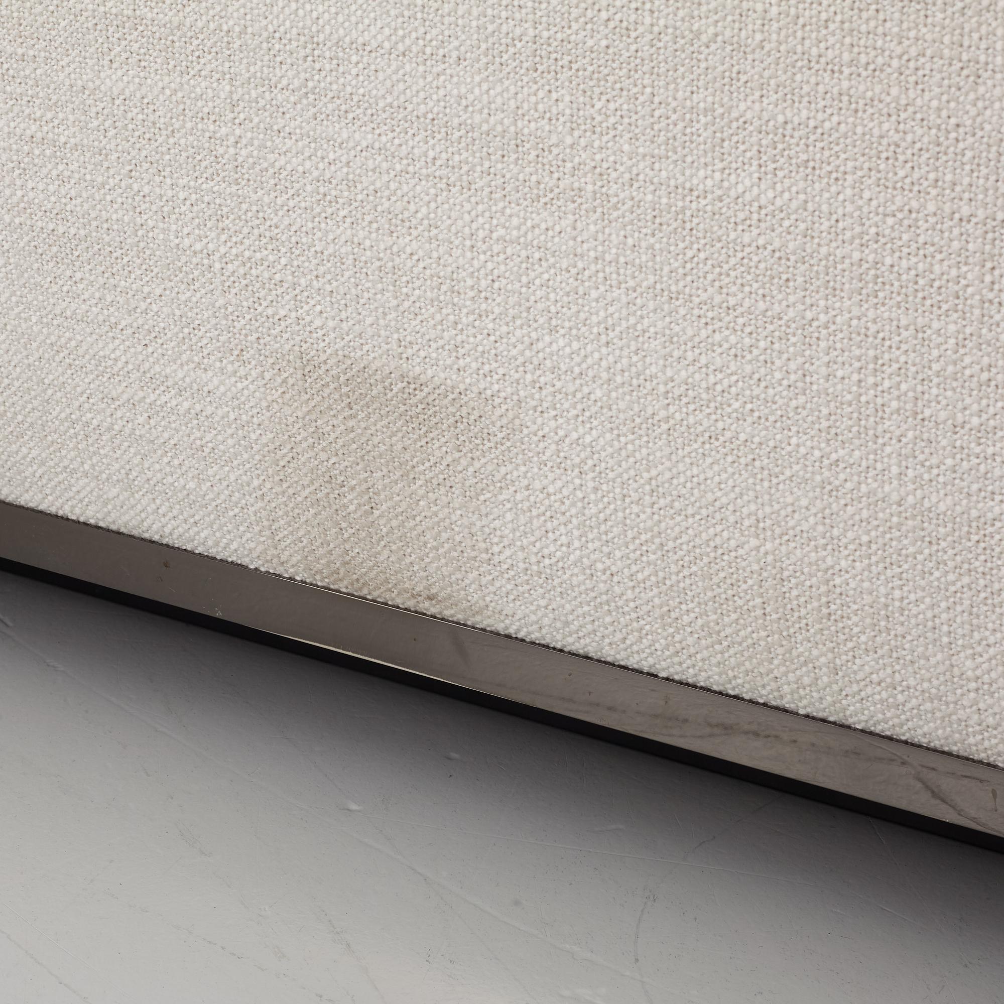 A sofa from Minotti, 21st century.