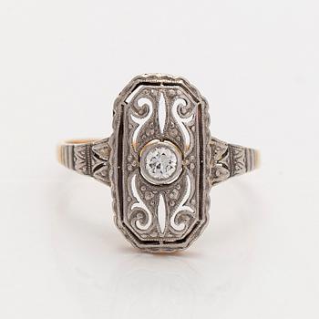 Ring, brilliant-cut diamond, 14K gold.