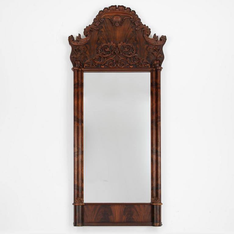 Spegel med konsolbord, rokokostil, 1800-talets andra hälft.