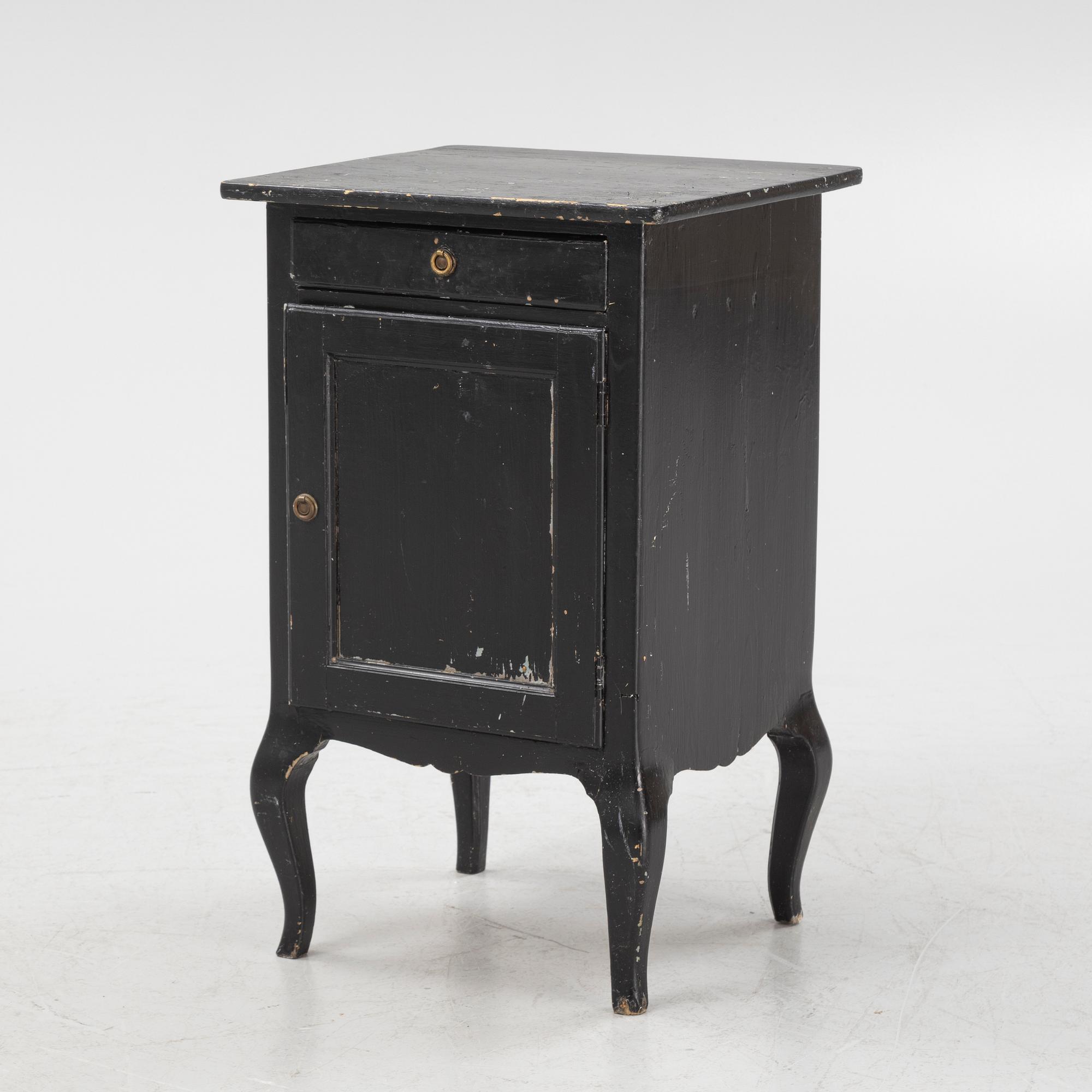 Pottskåp, omkring år 1900.